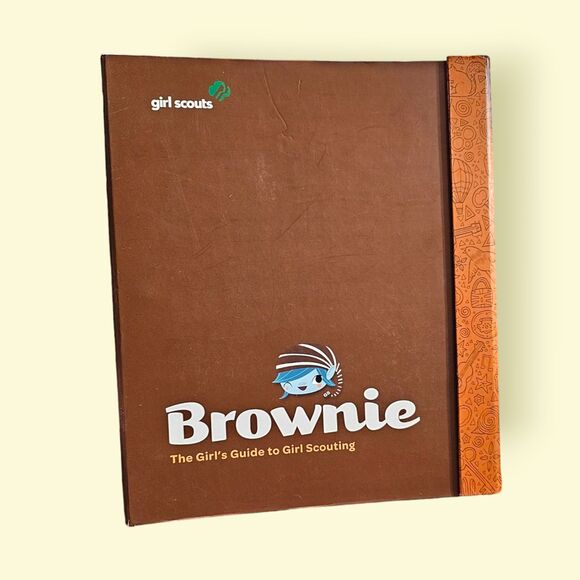 Girl Scouts Brownie guide book - Picture 1 of 10